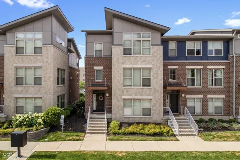 1282 Fairfax Manor Drive