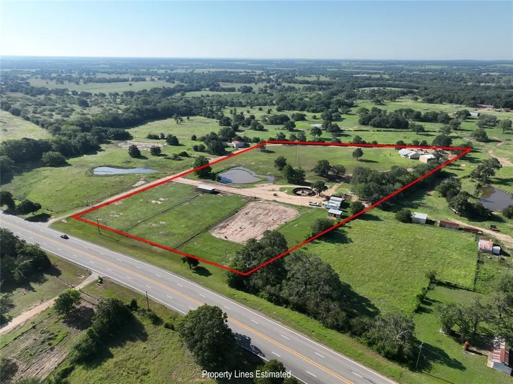 4057 W Highway 21 Paige, TX 78659