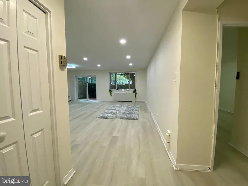 1900 LYTTONSVILLE ROAD #114 Silver Spring, MD 20910