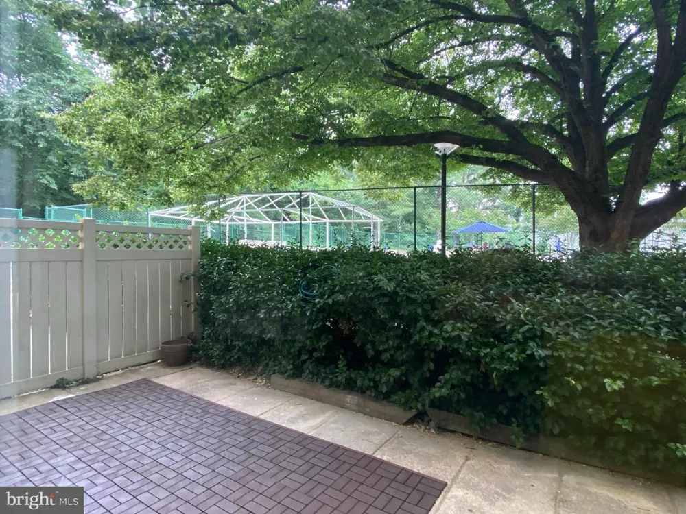 1900 LYTTONSVILLE ROAD #114 Silver Spring, MD 20910