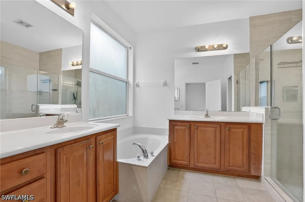 Ambrosia Lane #1101 Naples, FL 34119