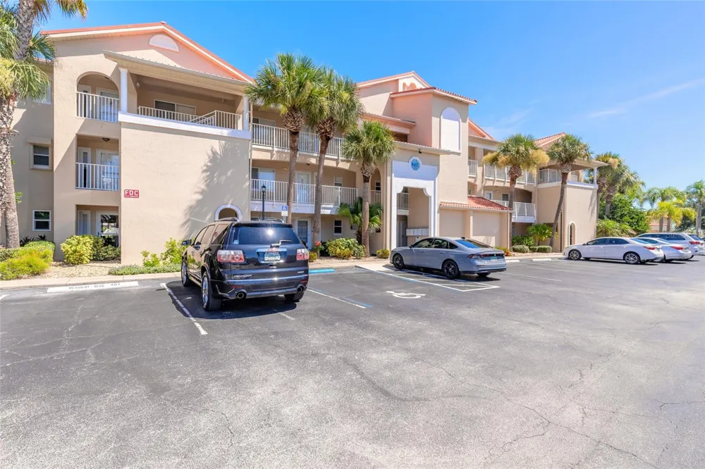 407 BOUCHELLE DRIVE #303 New Smyrna Beach, FL 32169