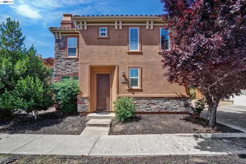 321 Cortona Way