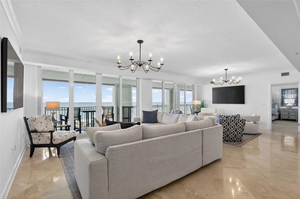 200 OCEAN CREST DRIVE #812 Palm Coast, FL 32137