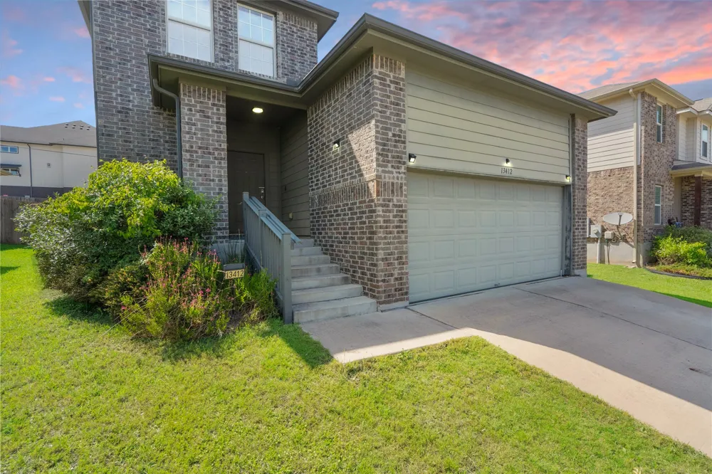 13412 Henneman Drive Pflugerville, TX 78660