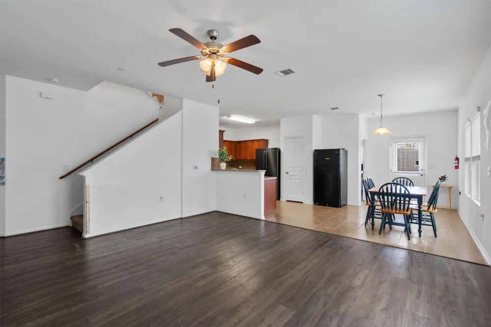 13412 Henneman Drive Pflugerville, TX 78660