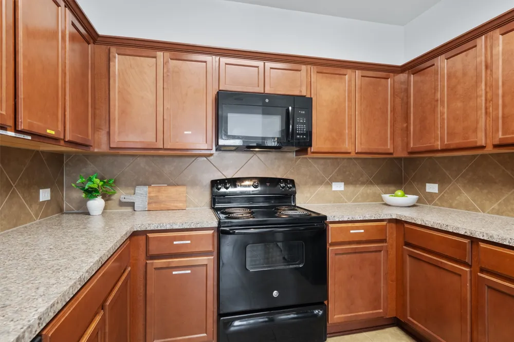 13412 Henneman Drive Pflugerville, TX 78660