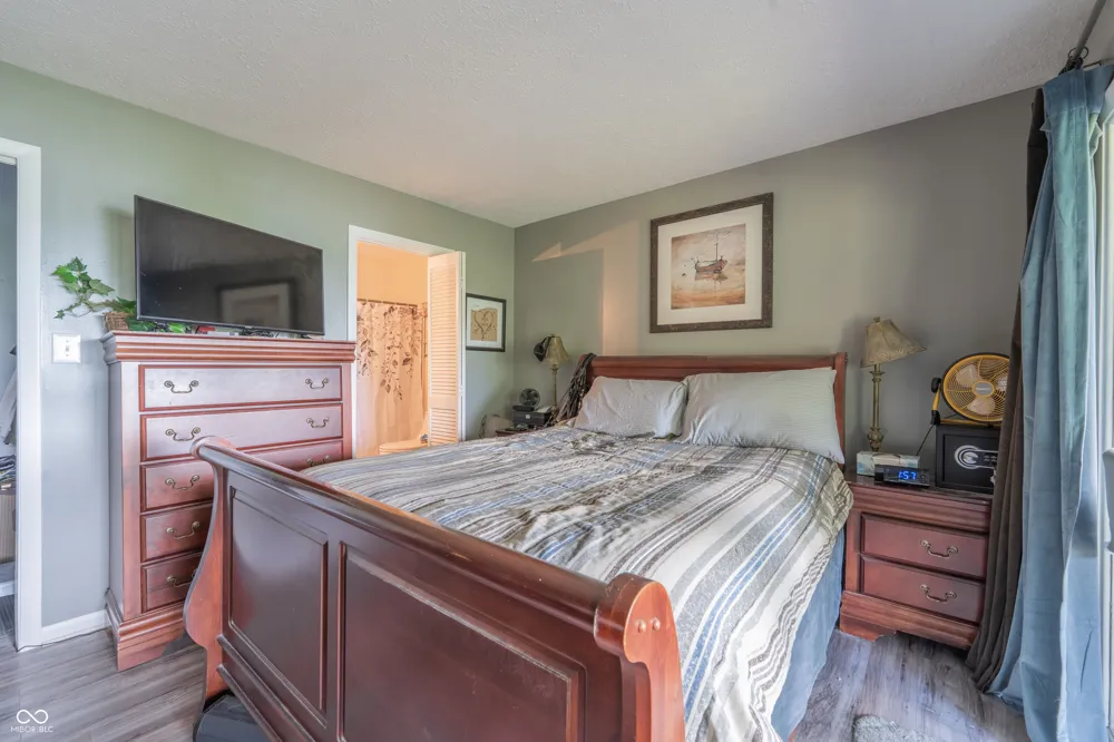 2048 E Waters Edge Drive Bloomington, IN 47401