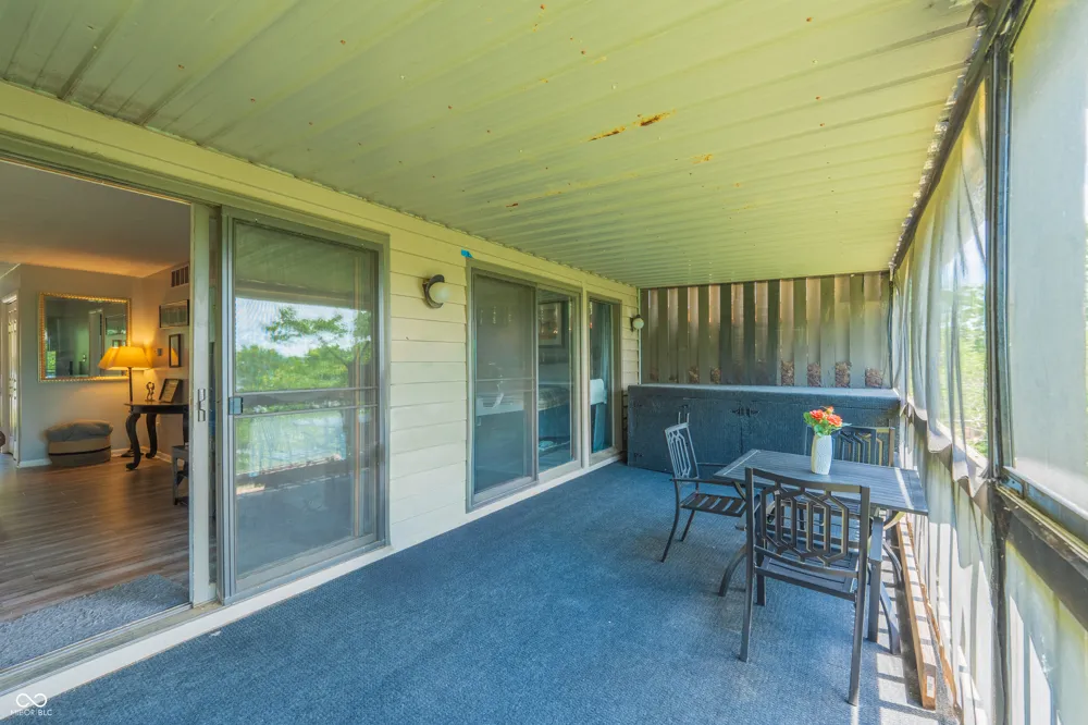 2048 E Waters Edge Drive Bloomington, IN 47401