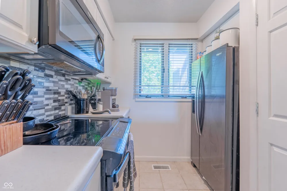 2048 E Waters Edge Drive Bloomington, IN 47401
