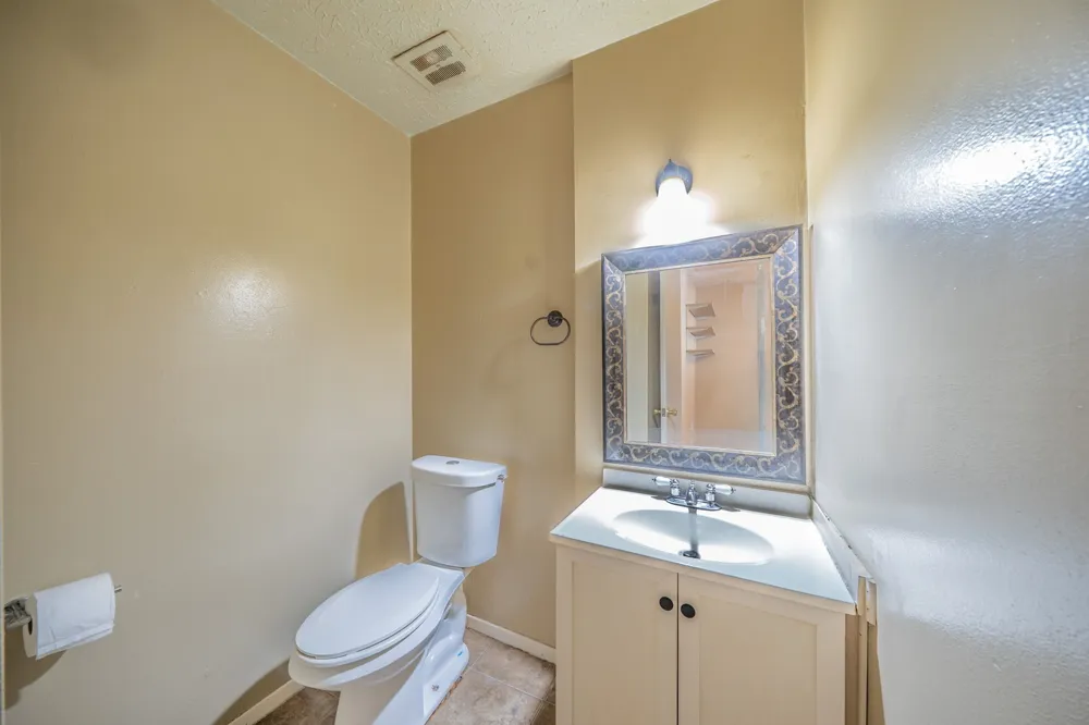 36 W Creek Lane Grand Prairie, TX 75052