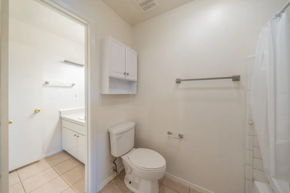 36 W Creek Lane Grand Prairie, TX 75052