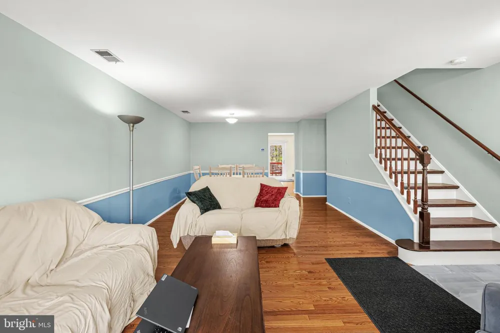 150 NANTWICH COURT Somerset, NJ 08873