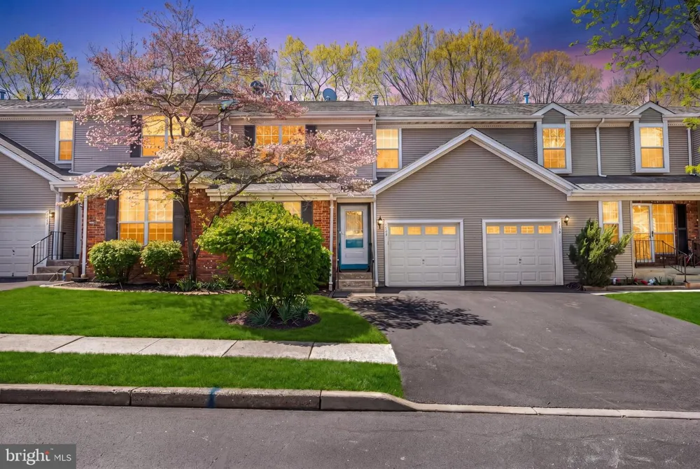 150 NANTWICH COURT Somerset, NJ 08873