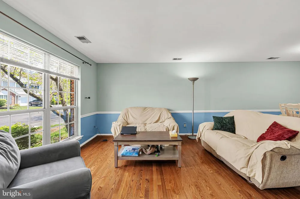 150 NANTWICH COURT Somerset, NJ 08873