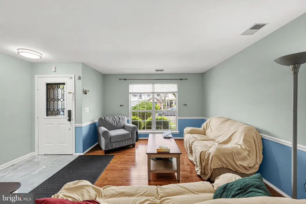 150 NANTWICH COURT Somerset, NJ 08873