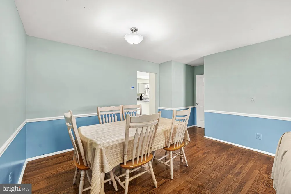 150 NANTWICH COURT Somerset, NJ 08873