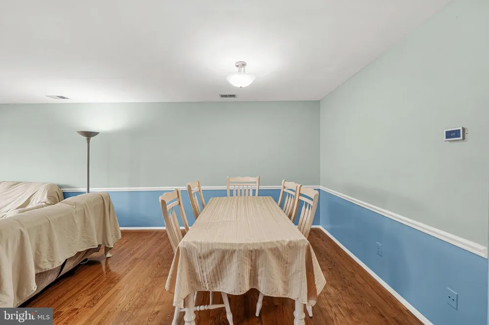 150 NANTWICH COURT Somerset, NJ 08873