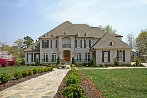 31111 Lahser Road