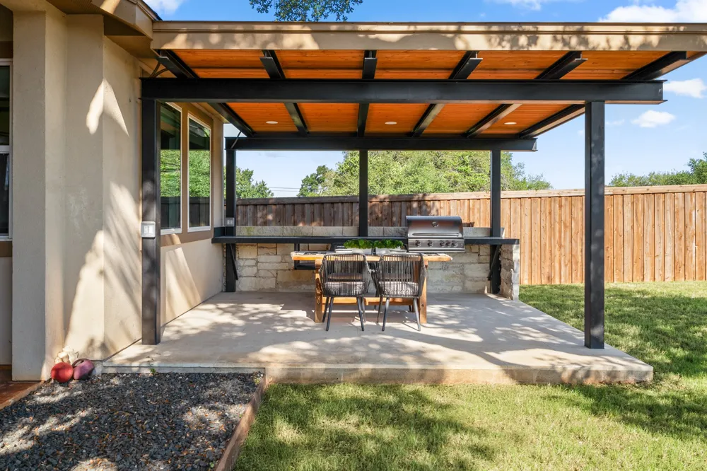 128 Hiram Cook Blanco, TX 78606