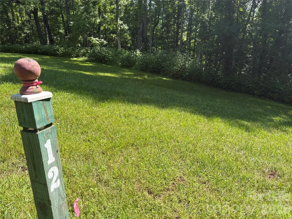 239 Stone Valley Way Hendersonville, NC 28792