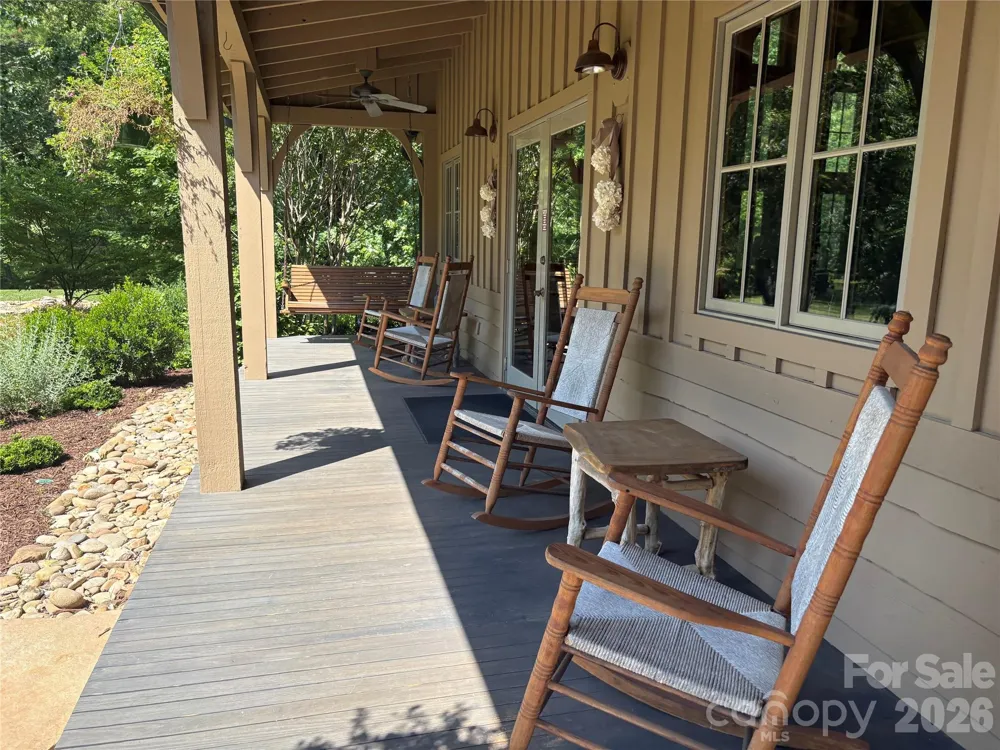 239 Stone Valley Way Hendersonville, NC 28792