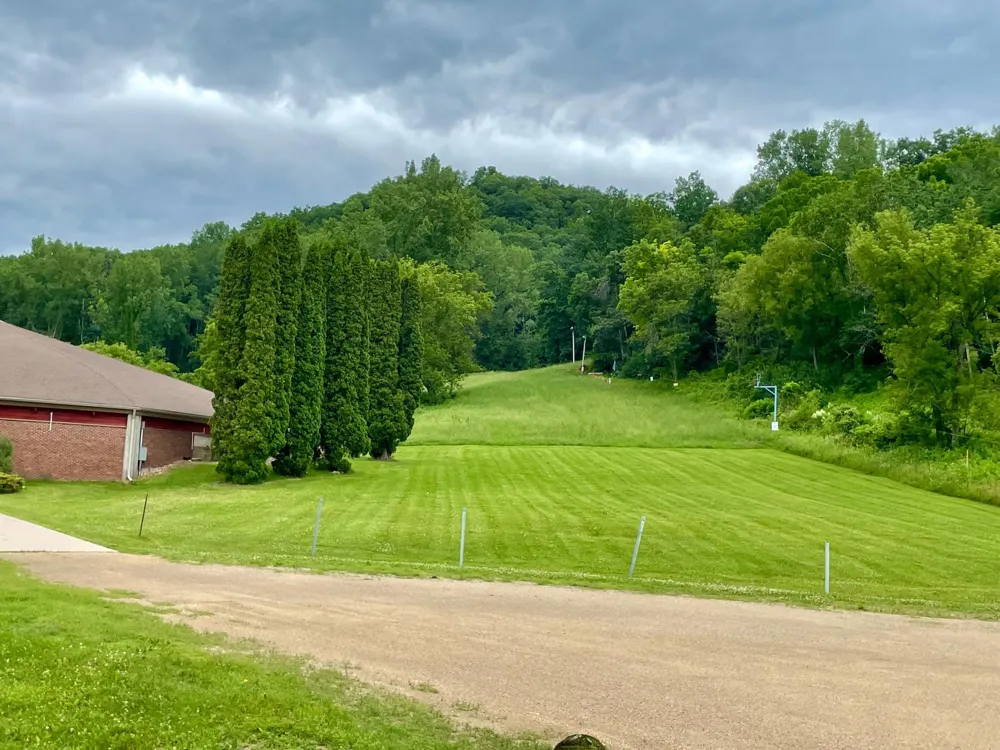 208 Skyline Drive Wabasha, MN 55981