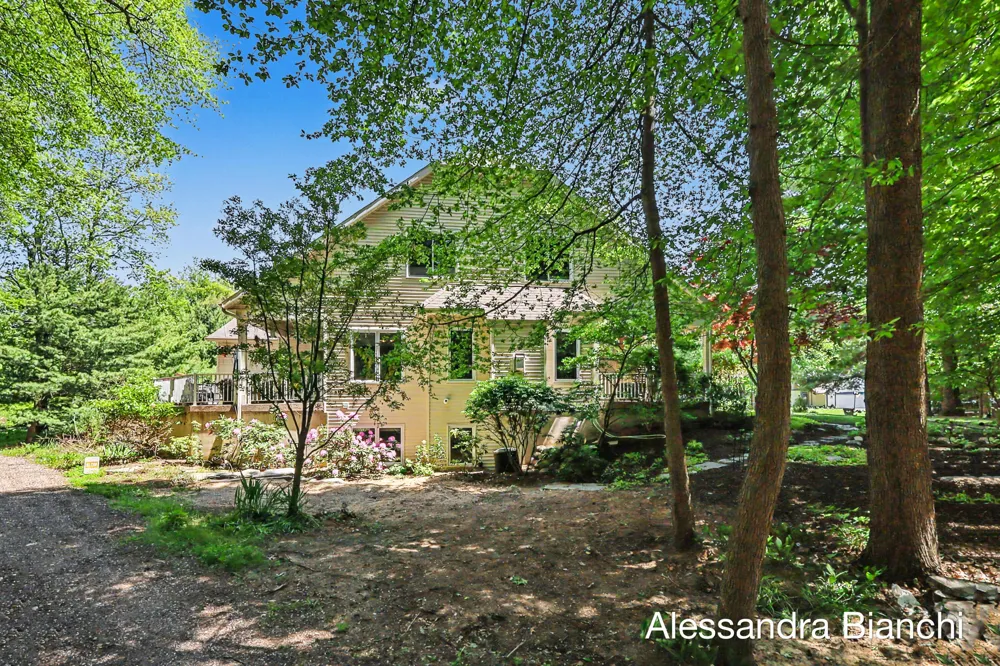 1955 Bower Street Park Township, MI 49424