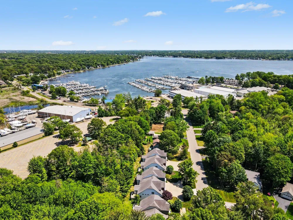 1955 Bower Street Park Township, MI 49424