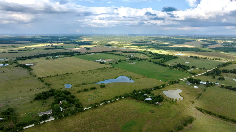 414 Cr 463 S Bruceville Eddy, TX 76524