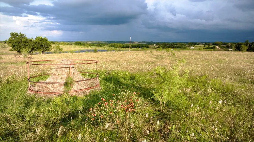 414 Cr 463 S Bruceville Eddy, TX 76524