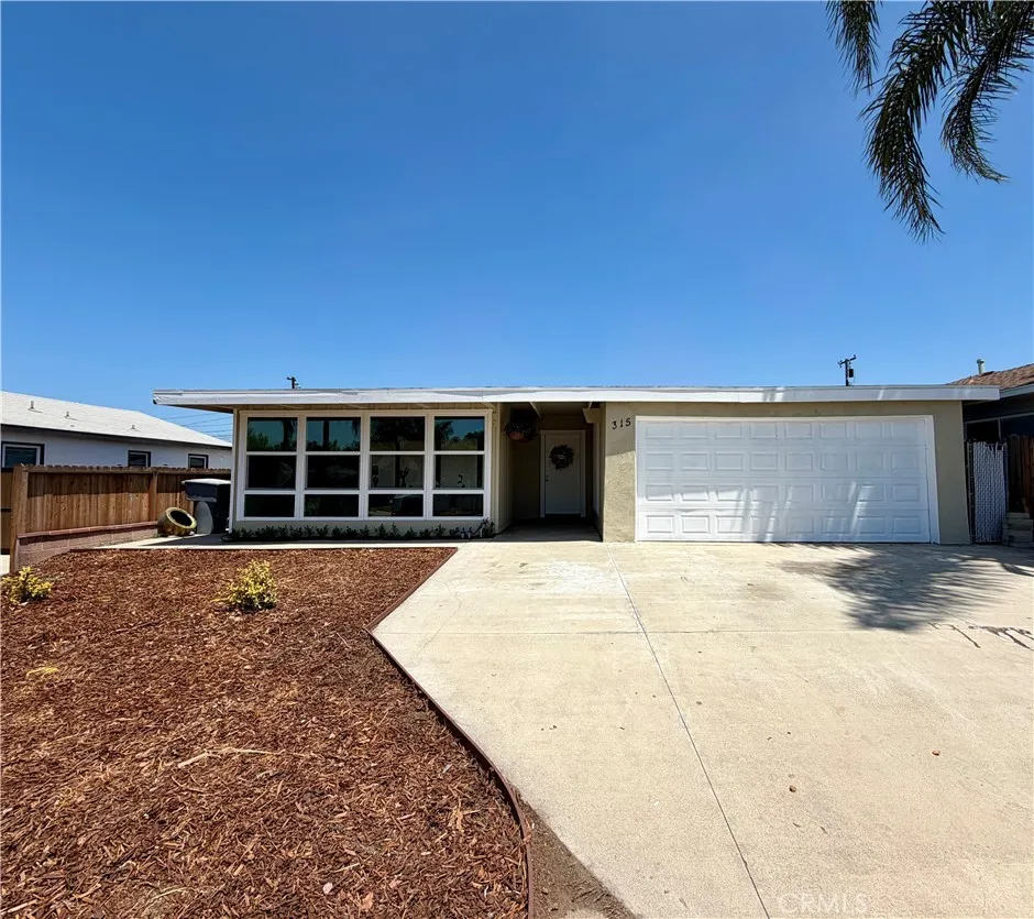315 E Francis La Habra, CA 90631