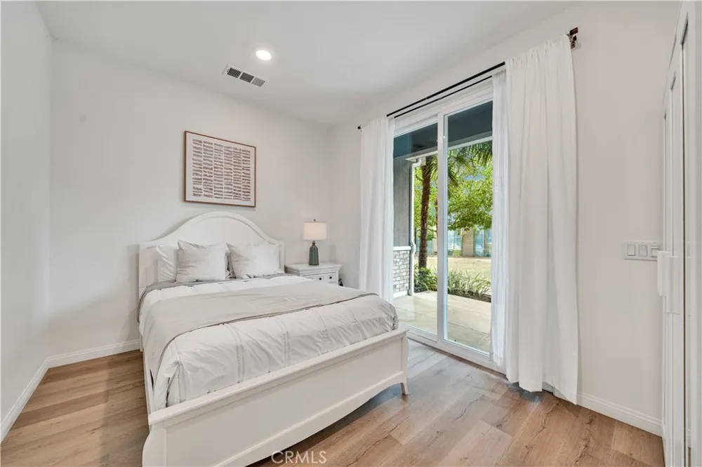 213 Steely Irvine, CA 92614