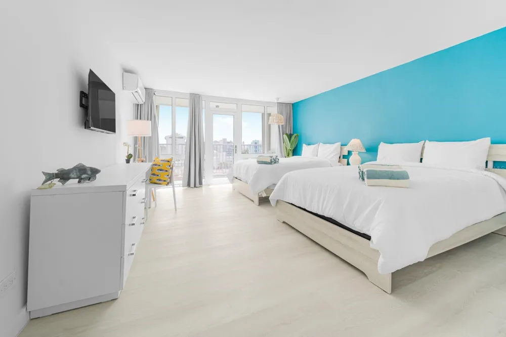 6165 AV. ISLA VERDE #659 Carolina, PR 00979