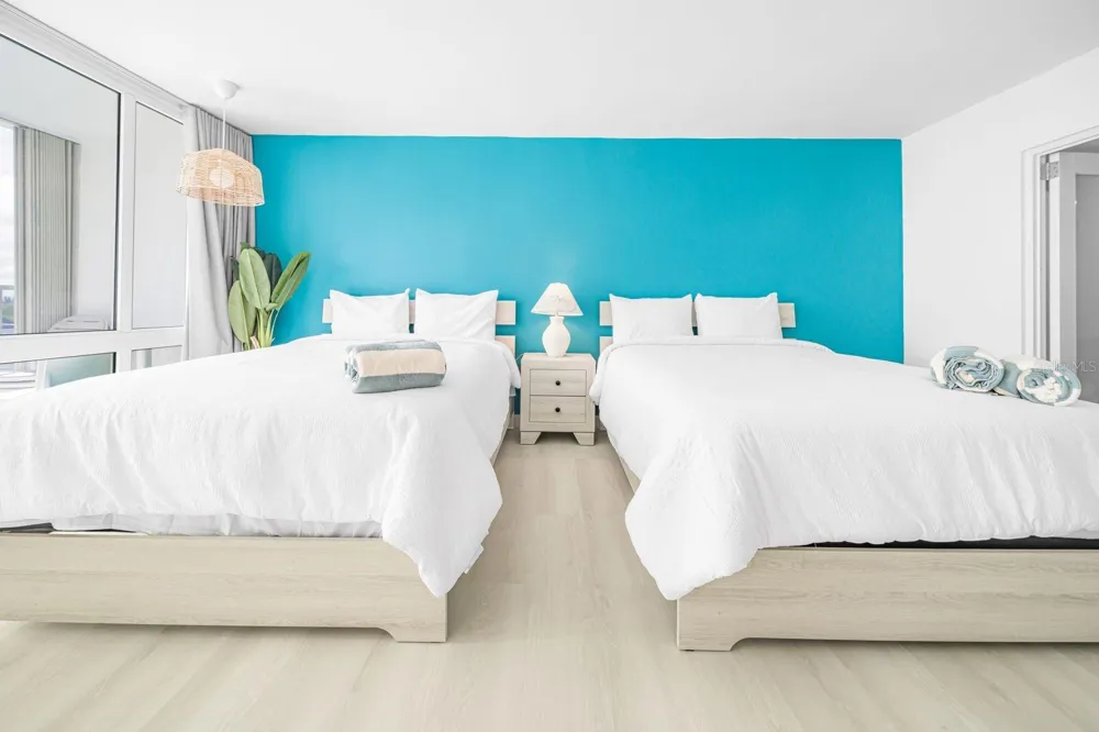 6165 AV. ISLA VERDE #659 Carolina, PR 00979