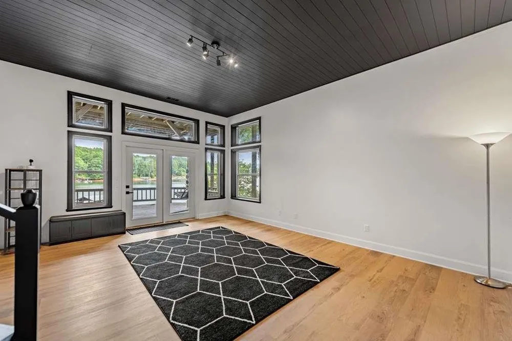 129 Mountain View Lane Blairsville, GA 30512