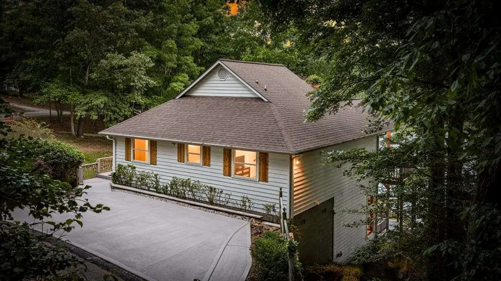 129 Mountain View Lane Blairsville, GA 30512