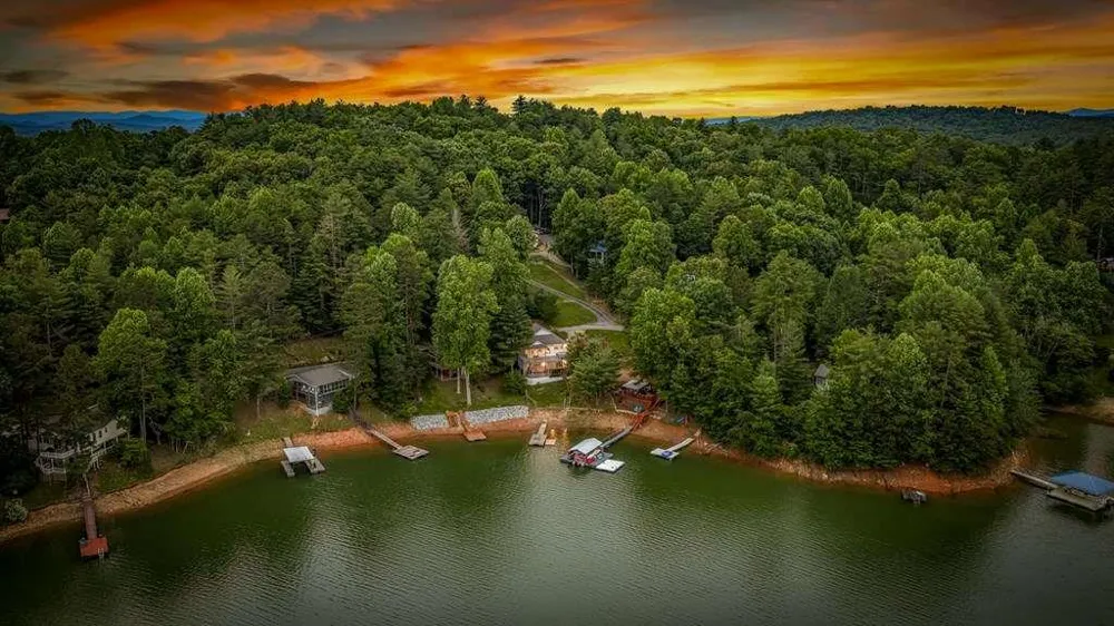 129 Mountain View Lane Blairsville, GA 30512