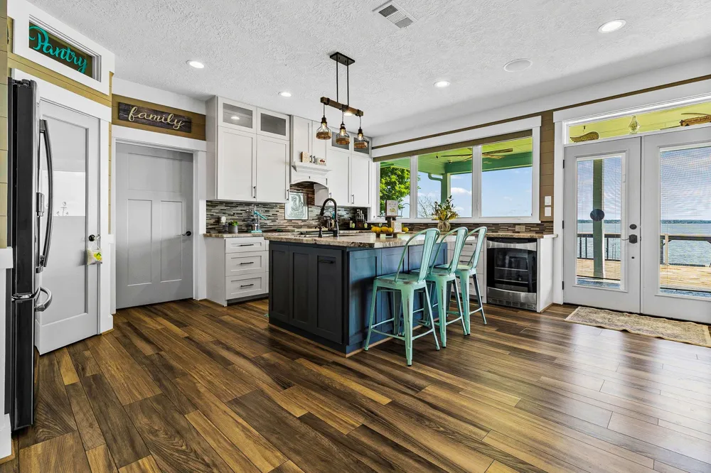 151 Key Largo Loop Point Blank, TX 77364