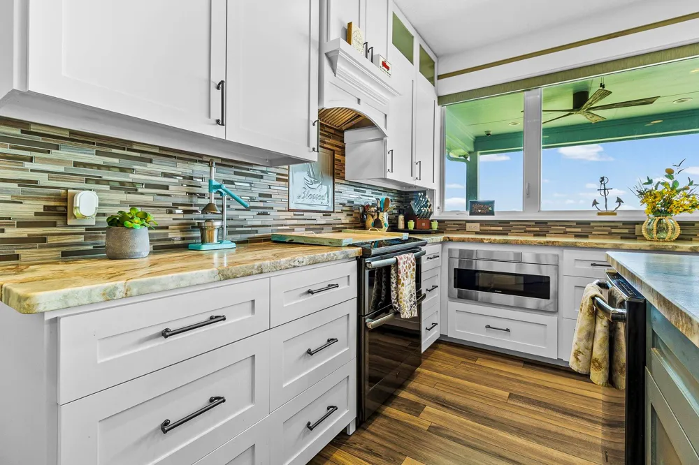 151 Key Largo Loop Point Blank, TX 77364