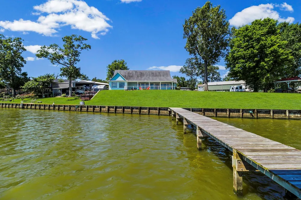 151 Key Largo Loop Point Blank, TX 77364