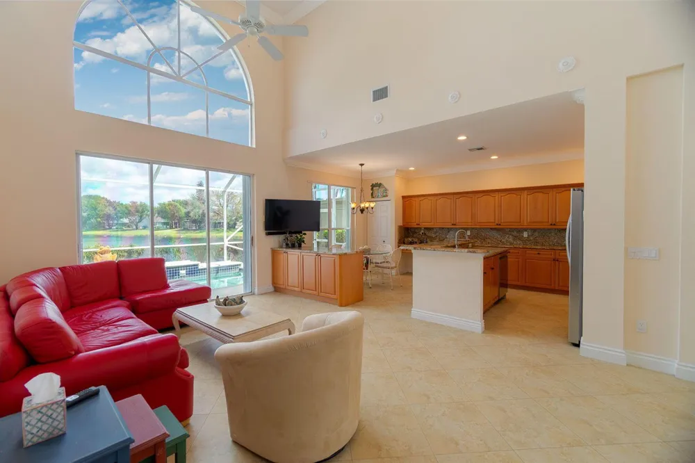 6005 Newport Village Way Lake Worth, FL 33463