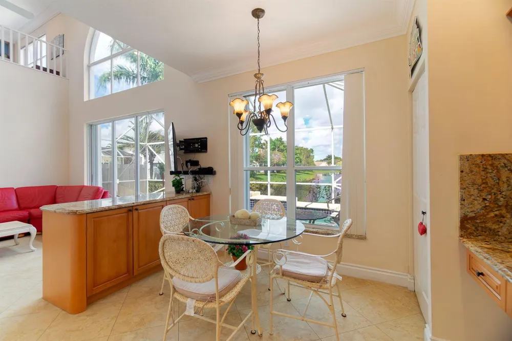 6005 Newport Village Way Lake Worth, FL 33463