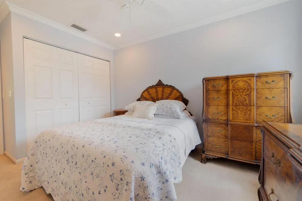 6005 Newport Village Way Lake Worth, FL 33463
