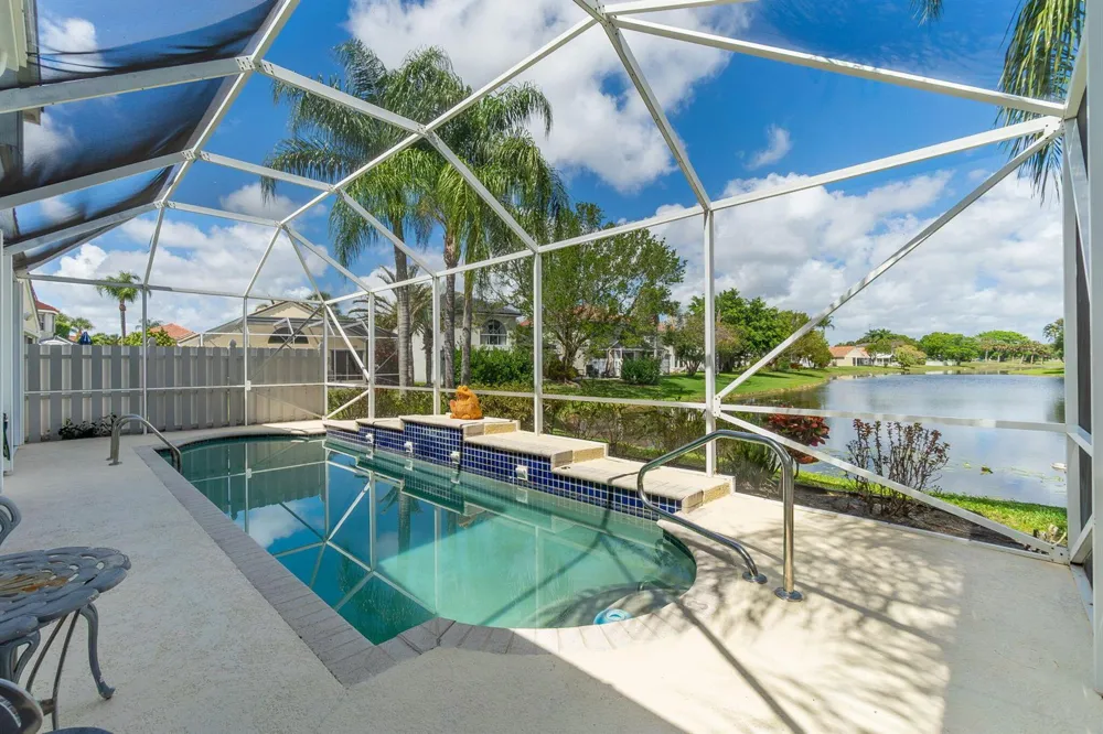 6005 Newport Village Way Lake Worth, FL 33463