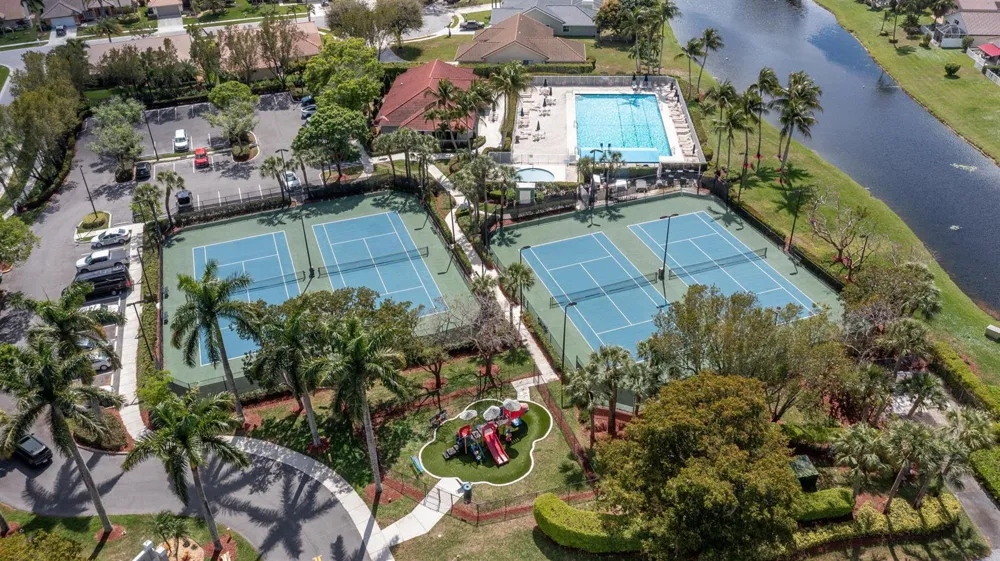 6005 Newport Village Way Lake Worth, FL 33463