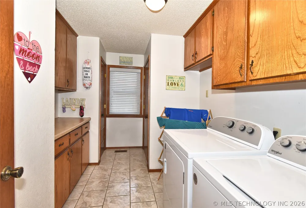 1101 Taylor Avenue Wagoner, OK 74467