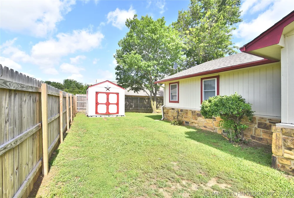 1101 Taylor Avenue Wagoner, OK 74467
