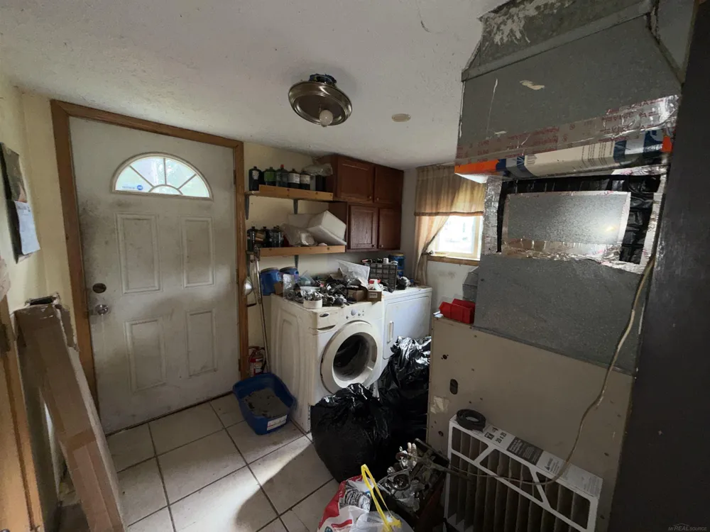 707 W 1ST STREET Gladwin Township, MI 48624