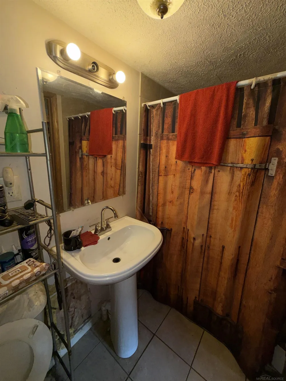 707 W 1ST STREET Gladwin Township, MI 48624